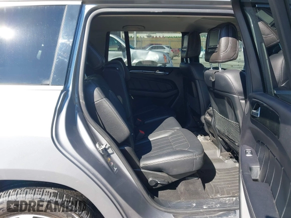 2016 Mercedes-Benz GL with VIN 4JGDF6EE3GA633180, listed as a IAAI auction lot 41623280 with 120,294 mi miles. Bid and sale history available at carsss.com. Image 8.