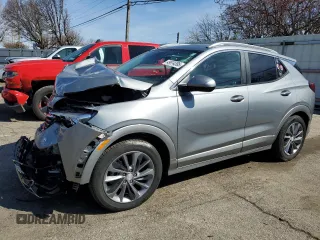 2023 Buick Encore GX Select с VIN KL4MMESL2PB086978, выставлен на аукционе Copart как лот 49974395 с пробегом 14 454 миль миль и Списание • Salvage title. История ставок и продаж доступна на DreamBid. Изображение 1.