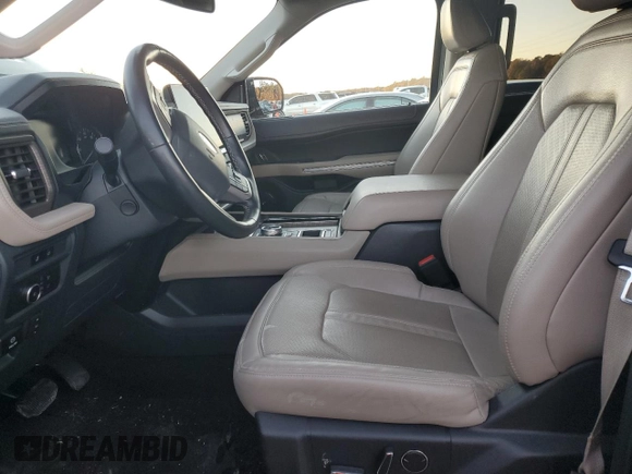 2022 Ford Expedition Limited with VIN 1FMJU1KT7NEA65200, listed as a Copart auction lot 84189654 with 42,909 mi miles and Salvage Title. Bid and sale history available at carsss.com. Image 7.
