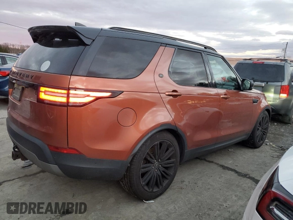 2017 Land Rover Discovery First Edition with VIN SALRTBBV2HA016542, listed as a Copart auction lot 85986704 with 118,783 mi miles and Salvage Title. Bid and sale history available at carsss.com. Image 3.