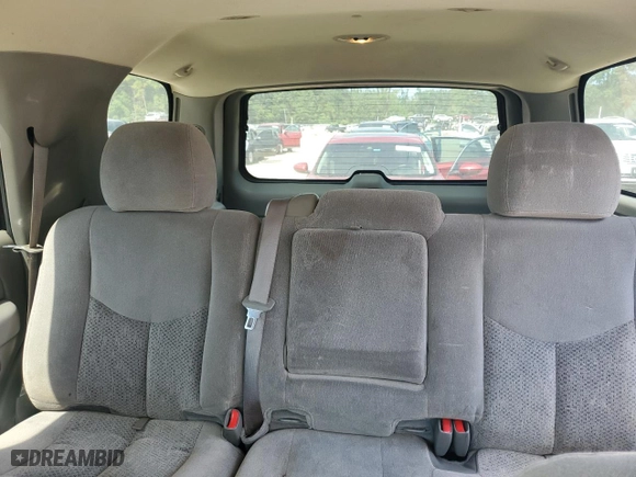 2005 Chevrolet Tahoe LT with VIN 1GNEC13T15R193424, listed as a Copart auction lot 86332584 with 206,260 mi miles and Salvage Title. Bid and sale history available at carsss.com. Image 10.