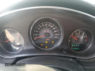 2013 Chrysler 200 Touring z VIN 1C3CCBBG7DN723383, wystawiony jako Copart lot #53302135 z przebiegiem 139 637 mil mil oraz Szkoda całkowita • Salvage title. Historia ofert i sprzedaży dostępna na DreamBid. Obrazek 9.