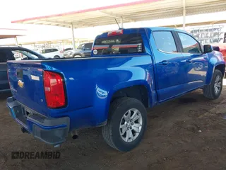 2019 Chevrolet Colorado 2WD LT z VIN 1GCGSCEN2K1105246, wystawiony jako IAAI lot #42450888 z przebiegiem 179 388 mil mil oraz . Historia ofert i sprzedaży dostępna na DreamBid. Obrazek 4.