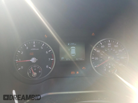 2022 Kia Telluride LX with VIN 5XYP2DHC4NG238403, listed as a Copart auction lot 47356145 with 62,786 mi miles and Salvage title. Bid and sale history available at DreamBid. Image 9.