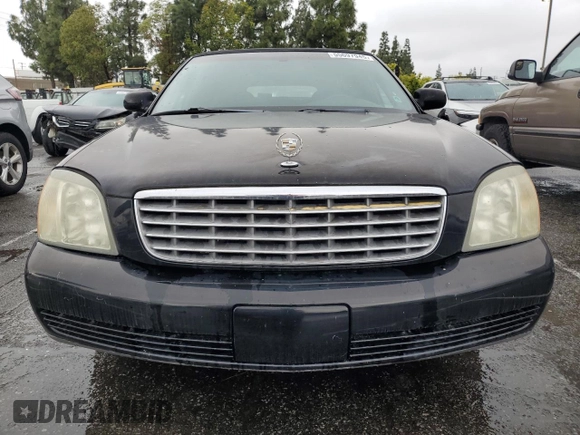 2005 Cadillac DeVille Limousine z VIN 1GEEH90Y05U550363, wystawiony jako Copart lot #55697945 z przebiegiem 47 196 mil mil oraz Czysty tytuł • Clean title. Historia ofert i sprzedaży dostępna na DreamBid. Obrazek 5.