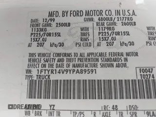 2000 Ford Ranger XL with VIN 1FTYR14V9YPA89591, listed as a IAAI auction lot 42139925 with 63,304 mi miles. Bid and sale history available at carsss.com. Image 9.