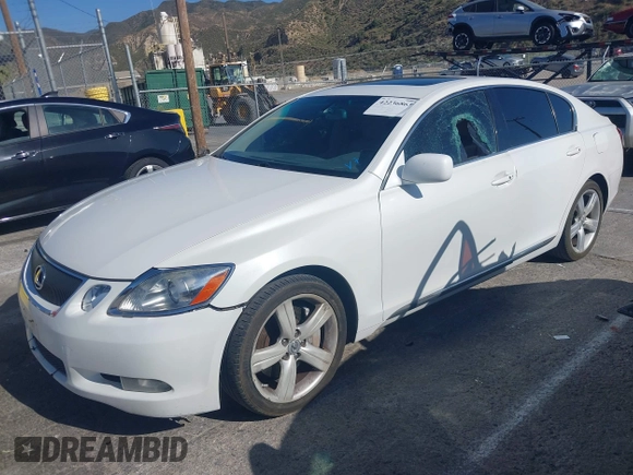 2007 Lexus GS 350 z VIN JTHBE96S670024688, wystawiony jako IAAI lot #42236863 z przebiegiem 210 893 mil mil oraz . Historia ofert i sprzedaży dostępna na DreamBid. Obrazek 17.