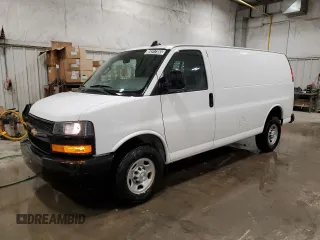 2022 Chevrolet Express Cargo with VIN 1GCWGAFP3N1263830, listed as a Copart auction lot 89317355 with 135,001 mi miles and Clean title. Bid and sale history available at DreamBid. Image 1.