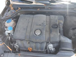 2012 Volkswagen Jetta SE with VIN 3VWDX7AJ6CM343682, listed as a IAAI auction lot 42561217 with 170,257 mi miles and . Bid and sale history available at DreamBid. Image 10.