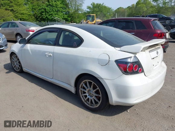2010 Scion tC z VIN JTKDE3B70A0318371, wystawiony jako IAAI lot #42261498 z przebiegiem 182 930 mil mil oraz . Historia ofert i sprzedaży dostępna na DreamBid. Obrazek 3.