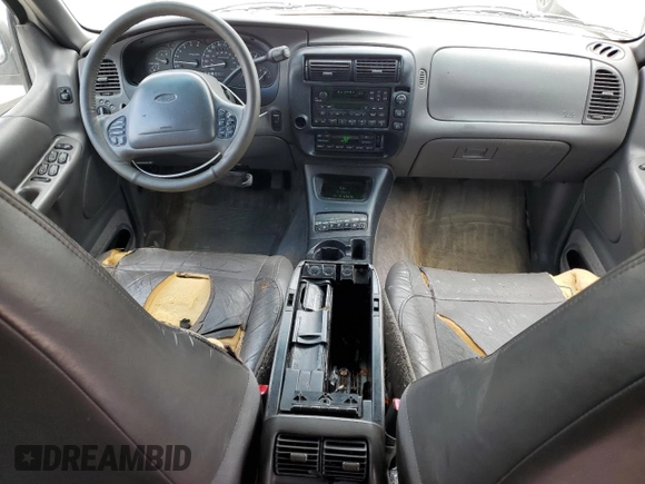 2000 Ford Explorer Eddie Bauer z VIN 1FMDU84P6YUA66404, wystawiony jako Copart lot #60629244 z przebiegiem 259 086 mil mil oraz Szkoda całkowita • Salvage title. Historia ofert i sprzedaży dostępna na DreamBid. Obrazek 8.