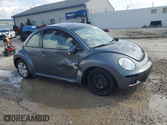 2008 Volkswagen Beetle S z VIN 3VWRW31C98M501653, wystawiony jako Copart lot #55270815 z przebiegiem 137 318 mil mil oraz Nie do naprawy • Non repairable. Historia ofert i sprzedaży dostępna na DreamBid. Obrazek 4.