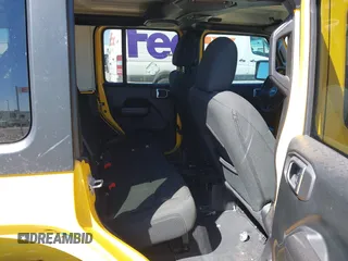 2021 Jeep Wrangler Unlimited Willys with VIN 1C4HJXDN8MW511747, listed as a IAAI auction lot 41730164 with 42,300 mi miles and . Bid and sale history available at DreamBid. Image 8.
