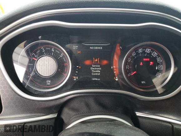 2016 Dodge Challenger R/T Scat Pack z VIN 2C3CDZFJ2GH284912, wystawiony jako Copart lot #52723285 z przebiegiem 130 996 mil mil oraz Szkody całkowita. Historia ofert i sprzedaży dostępna na DreamBid. Obrazek 9.