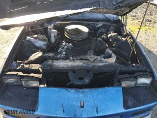 1985 Chevrolet Camaro Z28 Sport with VIN 1G1FP87H2FN114697, listed as a Copart auction lot 89329895 with 0 mi miles and Salvage Title. Bid and sale history available at carsss.com. Image 12.