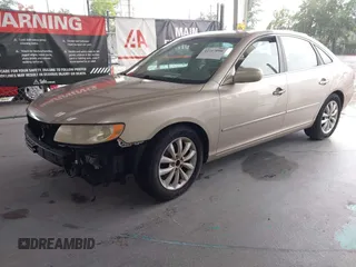 2007 Hyundai Azera SE with VIN KMHFC46F07A236118, listed as a IAAI auction lot 42717090 with 138,531 mi miles and . Bid and sale history available at DreamBid. Image 2.