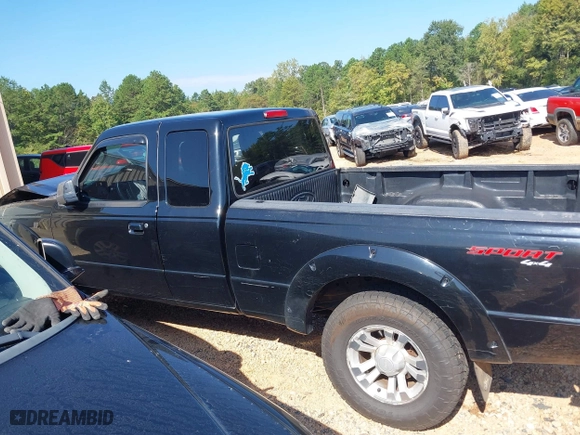 2011 Ford Ranger XLT with VIN 1FTLR4FE5BPA16802, listed as a IAAI auction lot 40502397 with 125,278 mi miles. Bid and sale history available at carsss.com. Image 13.