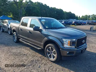 2019 Ford F-150 XL z VIN 1FTEW1EP7KKC36779, wystawiony jako IAAI lot #42869423 z przebiegiem 83 974 mil mil oraz . Historia ofert i sprzedaży dostępna na DreamBid. Obrazek 1.