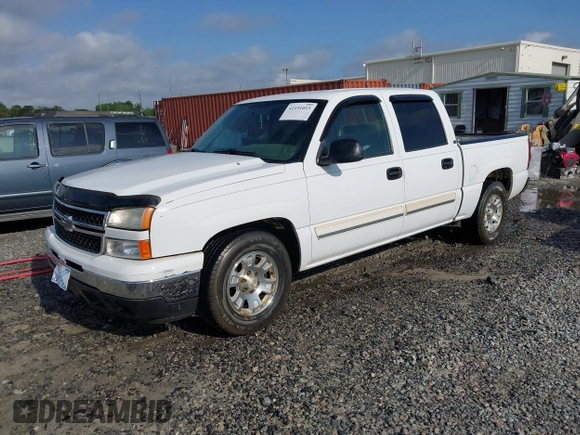 2007 Chevrolet Silverado 1500 LS with VIN 2GCEC13V971183391, listed as a IAAI auction lot 42151015 with 314,833 mi miles and . Bid and sale history available at DreamBid. Image 2.