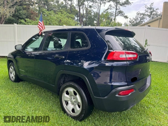 2015 Jeep Cherokee Sport z VIN 1C4PJLAB8FW632067, wystawiony jako Copart lot #63940525 z przebiegiem 119 064 mil mil oraz Czysty tytuł • Clean title. Historia ofert i sprzedaży dostępna na DreamBid. Obrazek 3.