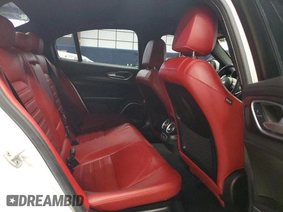 2022 Alfa Romeo Giulia with VIN ZARFAMAN3N7653046, listed as a Copart auction lot 88472385 with 28,409 mi miles and Clean title. Bid and sale history available at DreamBid. Image 10.