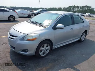2007 Toyota Yaris с VIN JTDBT923371111609, выставлен на аукционе IAAI как лот 42386247 с пробегом 166 152 миль миль и . История ставок и продаж доступна на DreamBid. Изображение 2.