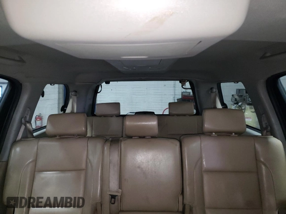 2011 Nissan Armada Platinum z VIN 5N1AA0NC6BN621460, wystawiony jako Copart lot #54748765 z przebiegiem 175 133 mil mil oraz Czysty tytuł • Clean title. Historia ofert i sprzedaży dostępna na DreamBid. Obrazek 10.