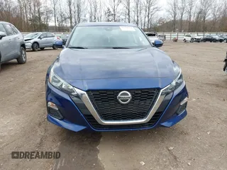 2021 Nissan Altima 2.5 S with VIN 1N4BL4BV0MN347133, listed as a IAAI auction lot 41728514 with 68,482 mi miles. Bid and sale history available at carsss.com. Image 12.