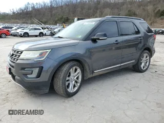 2017 Ford Explorer XLT with VIN 1FM5K7D85HGB04118, listed as a Copart auction lot 47346895 with 93,695 mi miles and Salvage Title. Bid and sale history available at carsss.com. Image 1.