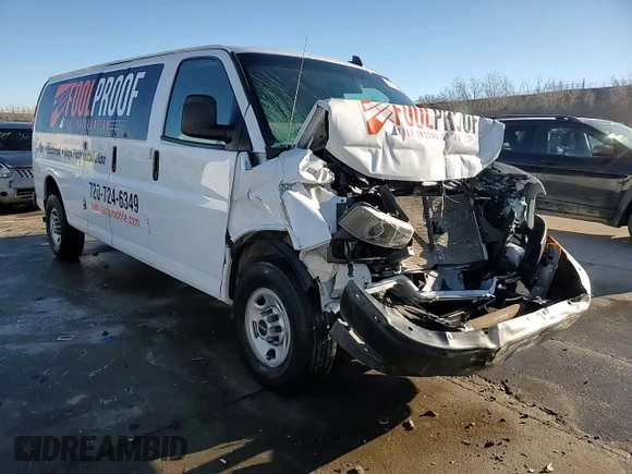 2020 GMC Savana Cargo Van with VIN 1GTZ7HFP8L1134064, listed as a Copart auction lot 82175024 with 94,609 mi miles and Salvage Title. Bid and sale history available at carsss.com. Image 15.