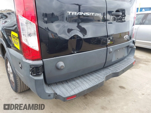 2017 Ford Transit with VIN 1FTYR2YM2HKB57718, listed as a IAAI auction lot 42000328 with 59,338 mi miles and . Bid and sale history available at DreamBid. Image 17.