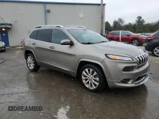 2016 Jeep Cherokee Overland with VIN 1C4PJLJS6GW303028, listed as a Copart auction lot 84814944 with 80,622 mi miles and Salvage title. Bid and sale history available at DreamBid. Image 4.