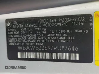 2007 BMW 3 Series 328i z VIN WBAWB33597PU87646, wystawiony jako Copart lot #66590034 z przebiegiem 140 275 mil mil oraz Nie do naprawy. Historia ofert i sprzedaży dostępna na DreamBid. Obrazek 14.