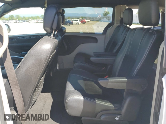 2018 Dodge Grand Caravan SXT with VIN 2C4RDGCG4JR360103, listed as a Copart auction lot 53209605 with 153,827 mi miles and Salvage Title. Bid and sale history available at DreamBid. Image 11.