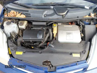 2009 Toyota Prius with VIN JTDKB20UX97870960, listed as a IAAI auction lot 41449543 with 177,025 mi miles. Bid and sale history available at carsss.com. Image 10.