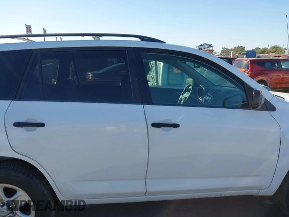 2008 Toyota RAV4 with VIN JTMZD35V985112599, listed as a IAAI auction lot 40728332 with 146,552 mi miles. Bid and sale history available at carsss.com. Image 14.