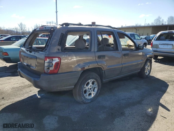 2001 Jeep Grand Cherokee Laredo with VIN 1J4GW48S11C542230, listed as a Copart auction lot 50038975 with 0 mi miles and Non Repairable. Bid and sale history available at carsss.com. Image 3.