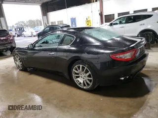 2009 Maserati GranTurismo with VIN ZAMGJ45A190042805, listed as a Copart auction lot 70785674 with 71,810 mi miles and Salvage Title. Bid and sale history available at carsss.com. Image 2.