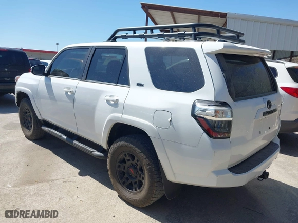 2022 Toyota 4Runner SR5 Premium with VIN JTENU5JRXN5991928, listed as a IAAI auction lot 41826739 with 15,174 mi miles. Bid and sale history available at carsss.com. Image 3.