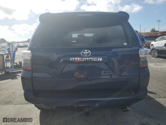 2017 Toyota 4Runner SR5 with VIN JTEZU5JR6H5159685, listed as a Copart auction lot 45507325 with 42,202 mi miles and Salvage Title. Bid and sale history available at carsss.com. Image 6.