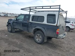 2003 Toyota Tacoma with VIN 5TEWN72N53Z176334, listed as a IAAI auction lot 41774810 with 190,543 mi miles. Bid and sale history available at carsss.com. Image 3.
