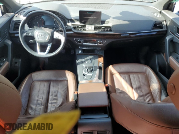 2020 Audi Q5 Premium z VIN WA1ANAFY2L2082146, wystawiony jako Copart lot #88614545 z przebiegiem 67 352 mil mil oraz Nie do naprawy • Non repairable. Historia ofert i sprzedaży dostępna na DreamBid. Obrazek 8.