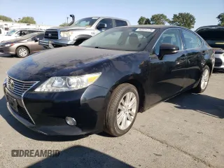 2014 Lexus ES 330 with VIN JTHBK1GG0E2150969, listed as a Copart auction lot 62314175 with 137,124 mi miles and Salvage title. Bid and sale history available at DreamBid. Image 1.