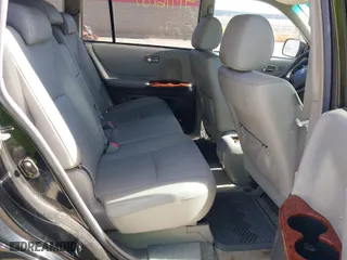 2006 Toyota Highlander Hybrid with VIN JTEEW21A660023732, listed as a IAAI auction lot 41916187 with 327,093 mi miles. Bid and sale history available at carsss.com. Image 8.