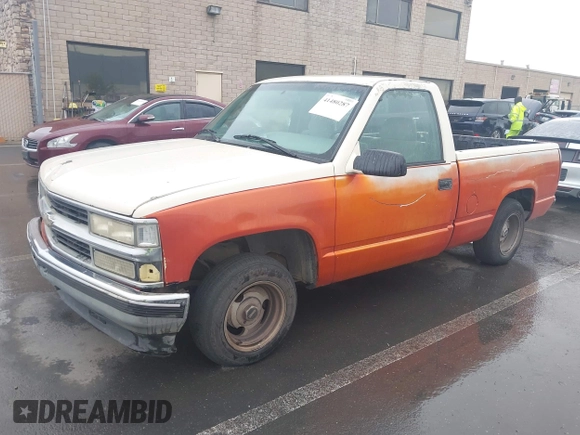 1996 Chevrolet Silverado 1500 with VIN 1GCEC14W0TZ218067, listed as a IAAI auction lot 41480287 with 280,500 mi miles and . Bid and sale history available at DreamBid. Image 17.