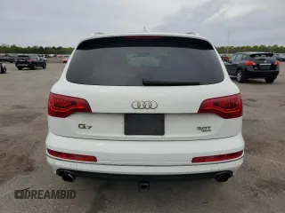 2015 Audi Q7 Premium Plus with VIN WA1LGAFE7FD029637, listed as a Copart auction lot 56596535 with 131,381 mi miles and Salvage Title. Bid and sale history available at DreamBid. Image 6.