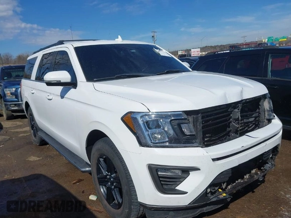 2018 Ford Expedition Max XLT with VIN 1FMJK1JT8JEA40906, listed as a IAAI auction lot 41657433 with 151,364 mi miles and . Bid and sale history available at DreamBid. Image 1.