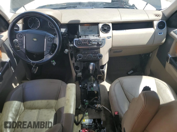 2010 Land Rover LR4 Lux z VIN SALAK2D48AA533340, wystawiony jako Copart lot #56473084 z przebiegiem 185 495 mil mil oraz Szkoda całkowita • Salvage title. Historia ofert i sprzedaży dostępna na DreamBid. Obrazek 8.