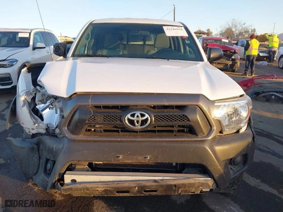 2013 Toyota Tacoma with VIN 3TMLU4EN4DM114955, listed as a IAAI auction lot 41346932 with 145,073 mi miles. Bid and sale history available at carsss.com. Image 12.