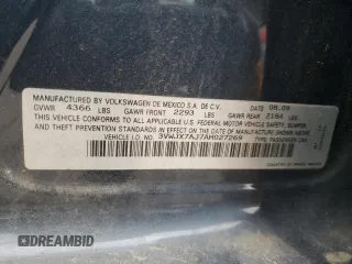 2010 Volkswagen Jetta S z VIN 3VWJX7AJ7AM027269, wystawiony jako Copart lot #60443375 z przebiegiem Nie podano mil oraz Szkoda całkowita • Salvage title. Historia ofert i sprzedaży dostępna na DreamBid. Obrazek 12.